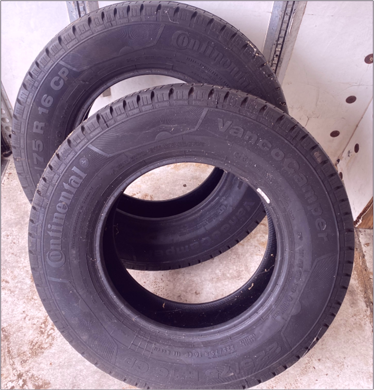 2 x Continental motorhome tyres 