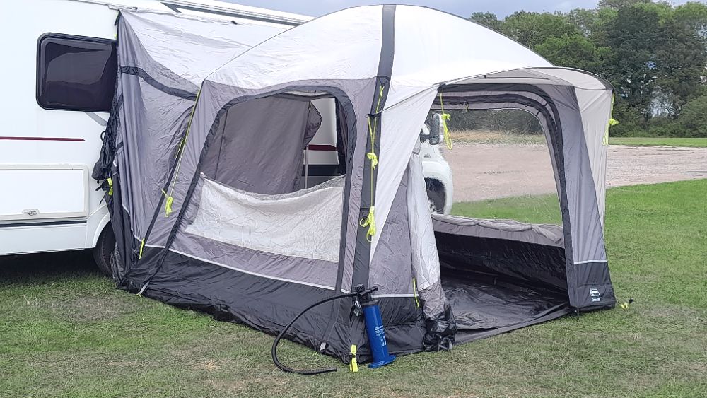 KAMPA CROSS-AIR Inflatable Drive-Away style awning